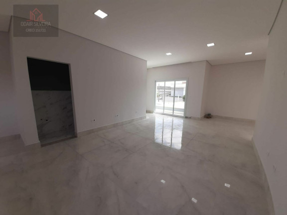 Imagem Casa com 3 Quartos à Venda, 227 m² em Parque Universitário - Americana