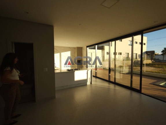 Imagem Casa de Condomínio com 4 Quartos à Venda, 240 m² em Boa Vista - Vitória Da Conquista Imagem Casa de Condomínio com 4 Quartos à Venda, 240 m² em Boa Vista - Vitória Da Conquista