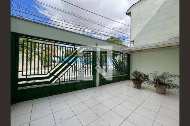 Imagem Sobrado com 3 Quartos à Venda, 190 m² em Jardim Oriental - São Paulo