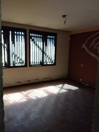 Imagem Casa com 3 Quartos à Venda, em Santa Tereza - Porto Alegre Imagem Casa com 3 Quartos à Venda, em Santa Tereza - Porto Alegre