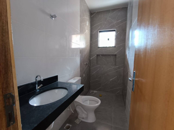 Imagem Casa com 3 Quartos à Venda, 125 m² em Goiânia Imagem Casa com 3 Quartos à Venda, 125 m² em Goiânia