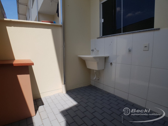 Imagem Casa com 2 Quartos para Alugar, 69 m² em Vila Nova - Joinville