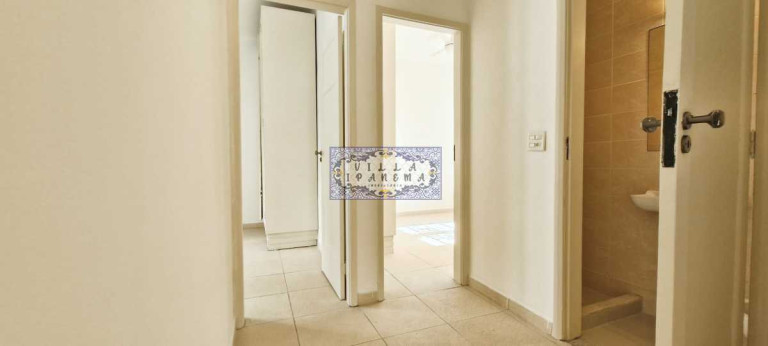 Imagem Apartamento com 3 Quartos à Venda, 90 m² em Copacabana - Rio De Janeiro Imagem Apartamento com 3 Quartos à Venda, 90 m² em Copacabana - Rio De Janeiro
