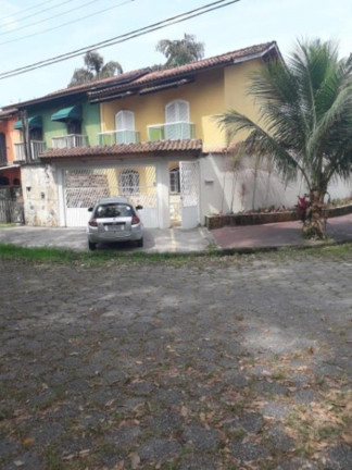 Sobrado com 3 Quartos à Venda, 110 m² em São Lourenço - Bertioga