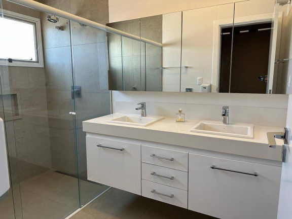 Imagem Casa com 3 Quartos para Alugar,  em Bauru