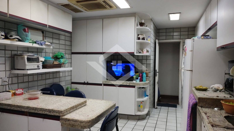 Imagem Apartamento com 4 Quartos à Venda, 234 m² em Copacabana - Rio De Janeiro Imagem Apartamento com 4 Quartos à Venda, 234 m² em Copacabana - Rio De Janeiro