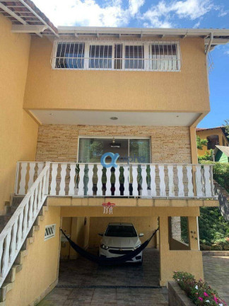 Imagem Casa com 4 Quartos à Venda, 300 m² em Retiro - Petrópolis Imagem Casa com 4 Quartos à Venda, 300 m² em Retiro - Petrópolis