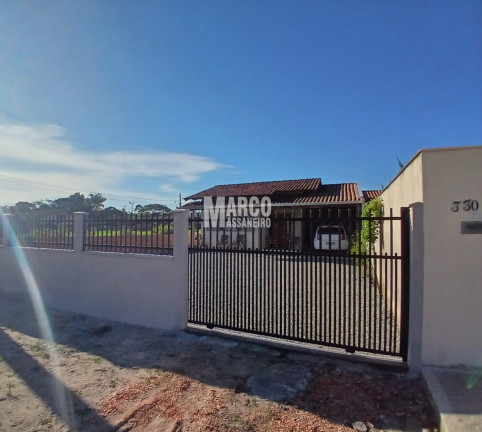 Imagem Casa com 2 Quartos à Venda, 275 m² em Pinheiros - Balneário Barra Do Sul