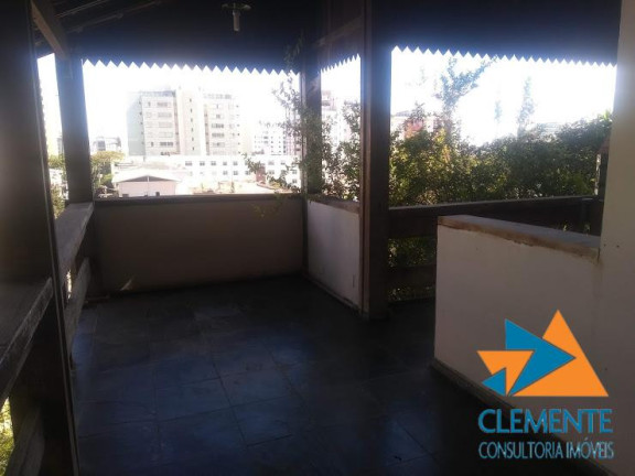 Imagem Casa com 6 Quartos à Venda, 250 m² em Santa Efigenia - Belo Horizonte