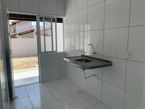 Casa com 3 Quartos à Venda, 75 m² em Timbu - Eusébio