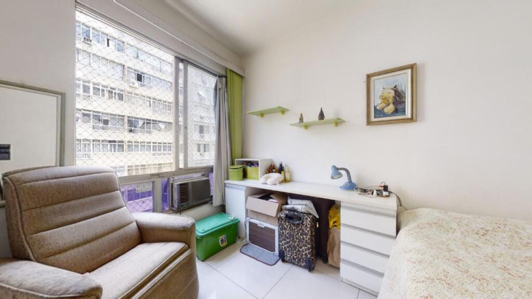 Imagem Imóvel com 3 Quartos à Venda, 130 m² em Flamengo - Rio De Janeiro Imagem Imóvel com 3 Quartos à Venda, 130 m² em Flamengo - Rio De Janeiro