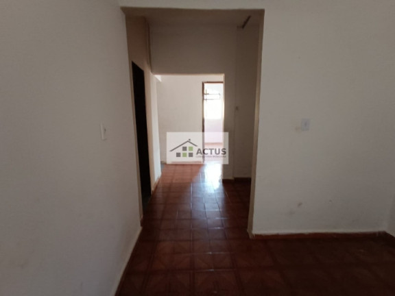Imagem Casa com 3 Quartos à Venda, 720 m² em Independência (barreiro) - Belo Horizonte Imagem Casa com 3 Quartos à Venda, 720 m² em Independência (barreiro) - Belo Horizonte