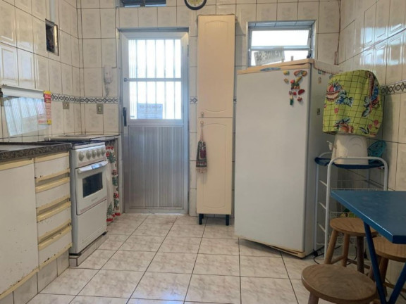 Kitnet à Venda, 21 m² em Vila Guilhermina - Praia Grande