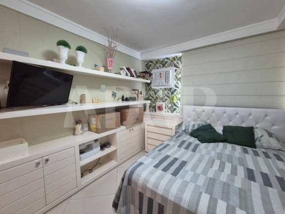 Imagem Imóvel com 2 Quartos à Venda, 99 m² em Barra Da Tijuca - Rio De Janeiro Imagem Imóvel com 2 Quartos à Venda, 99 m² em Barra Da Tijuca - Rio De Janeiro