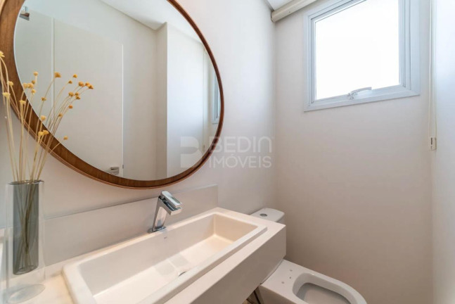 Imagem Apartamento com 4 Quartos à Venda, 233 m² em Centro - Balneário Camboriú Imagem Apartamento com 4 Quartos à Venda, 233 m² em Centro - Balneário Camboriú