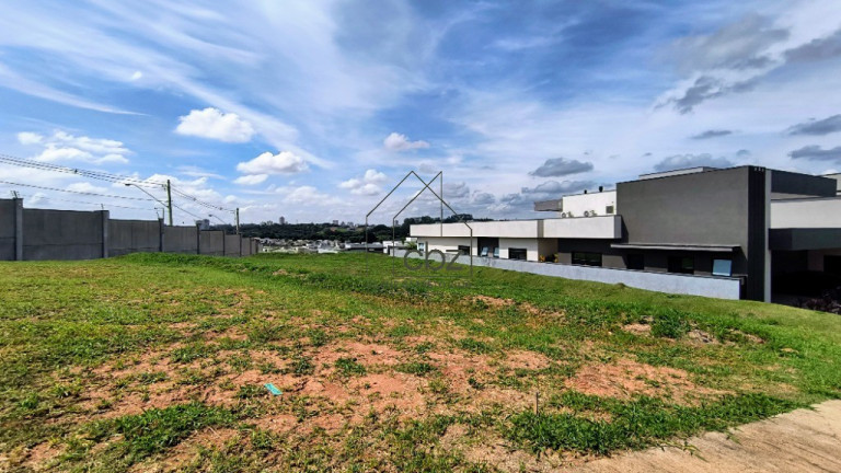 Imagem Terreno à Venda, 600 m² em Jardim Das Samambaias - Jundiaí