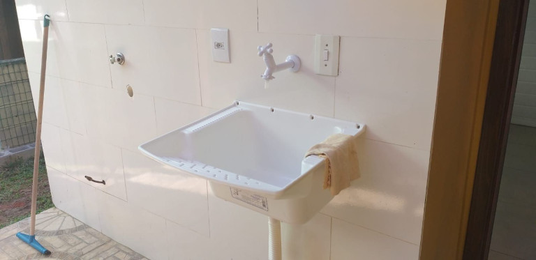 Imagem Imóvel com 2 Quartos à Venda, 70 m² em Centro - Garopaba