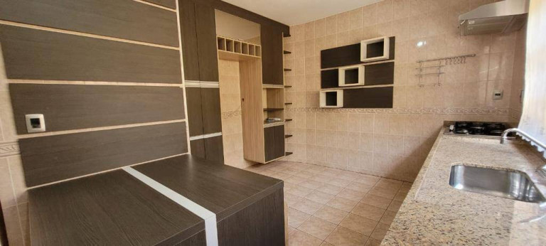 Imagem Casa com 3 Quartos à Venda, 250 m² em Jardim Tamoio - Jundiaí Imagem Casa com 3 Quartos à Venda, 250 m² em Jardim Tamoio - Jundiaí
