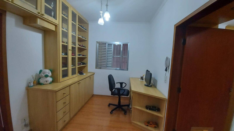 Imagem Casa com 2 Quartos à Venda, 450 m² em Pestana - Osasco Imagem Casa com 2 Quartos à Venda, 450 m² em Pestana - Osasco