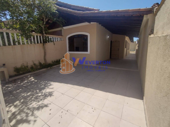 Casa com 3 Quartos à Venda,  em Jardim Praia Grande - Mongaguá