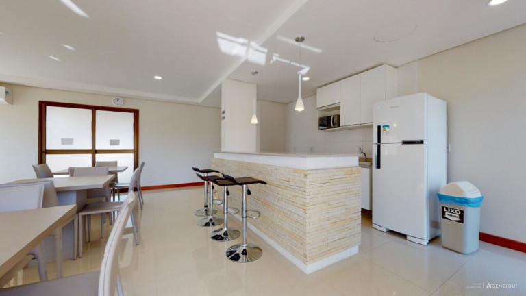 Imagem Imóvel com 3 Quartos à Venda, 76 m² em Camaquã - Porto Alegre Imagem Imóvel com 3 Quartos à Venda, 76 m² em Camaquã - Porto Alegre