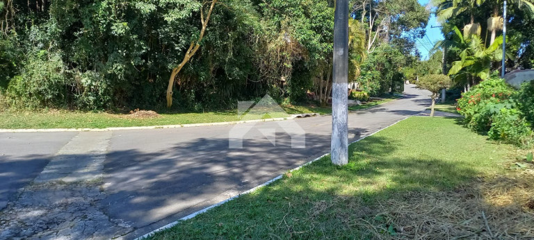 Imagem Terreno à Venda, 598 m² em Transurb - Itapevi Imagem Terreno à Venda, 598 m² em Transurb - Itapevi