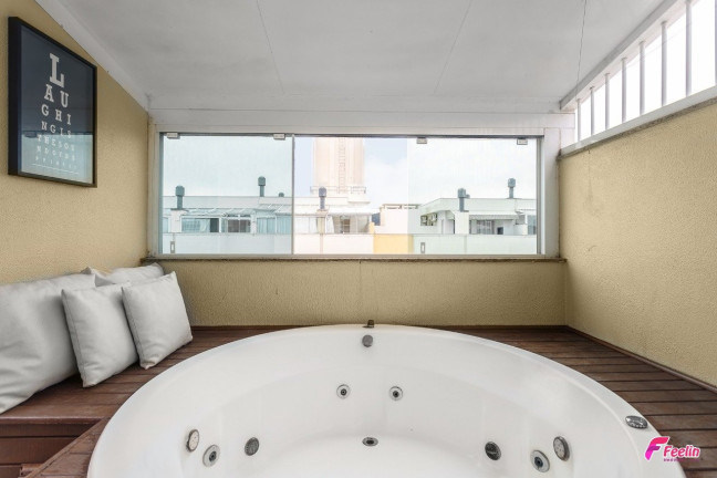 Imagem Cobertura com 2 Quartos à Venda, 76 m² em Jurerê Internacional - Florianópolis