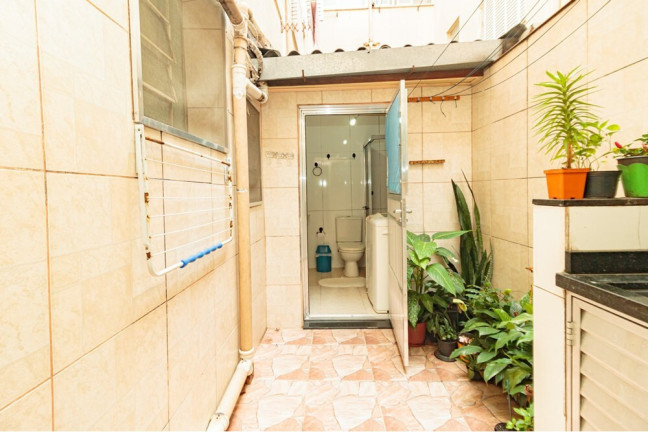 Imagem Apartamento com 4 Quartos à Venda, 75 m² em Passo Da Areia - Porto Alegre Imagem Apartamento com 4 Quartos à Venda, 75 m² em Passo Da Areia - Porto Alegre