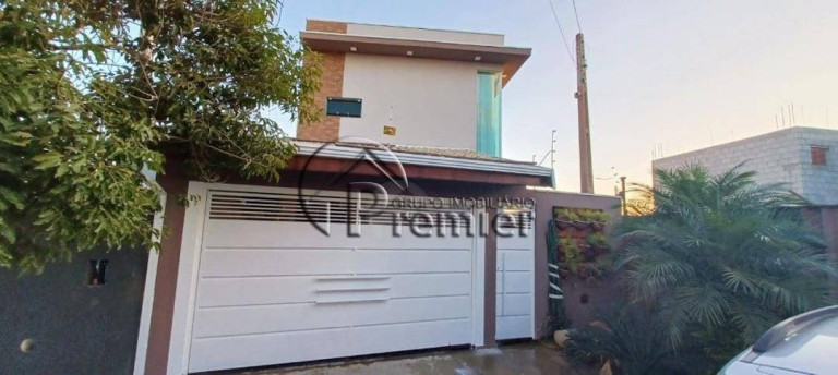 Imagem Casa com 3 Quartos à Venda, 288 m² em Jardim Santiago - Indaiatuba Imagem Casa com 3 Quartos à Venda, 288 m² em Jardim Santiago - Indaiatuba