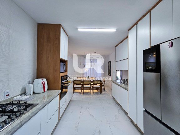 Imagem Casa com 4 Quartos à Venda, 275 m² em Riviera - Bertioga