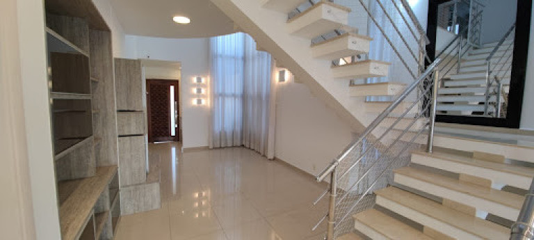 Imagem Casa com 4 Quartos para Alugar, 300 m² em Swiss Park - Campinas Imagem Casa com 4 Quartos para Alugar, 300 m² em Swiss Park - Campinas