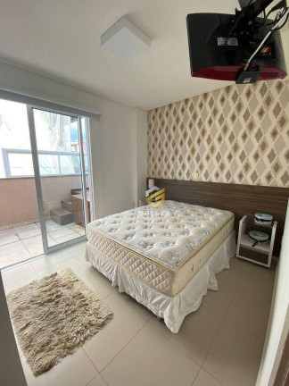 Imagem Cobertura com 3 Quartos à Venda ou Temporada, 117 m² em Bombas - Bombinhas