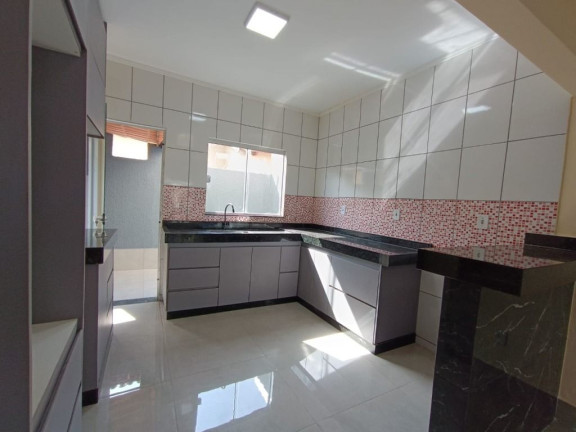 Imagem Sobrado com 2 Quartos à Venda, 62 m² em Jardim São José - Goiânia
