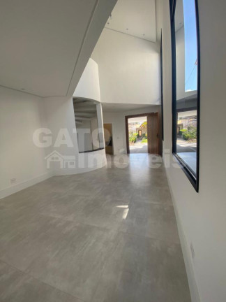 Imagem Casa com 4 Quartos à Venda, 331 m² em Alphaville - Santana De Parnaíba Imagem Casa com 4 Quartos à Venda, 331 m² em Alphaville - Santana De Parnaíba