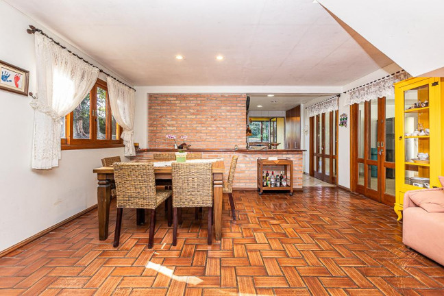 Imagem Casa com 5 Quartos à Venda, 457 m² em Campo Comprido - Curitiba
