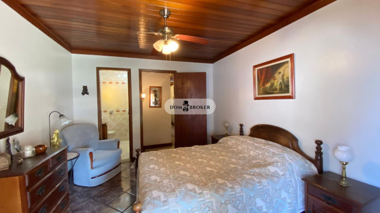 Imagem Casa com 5 Quartos à Venda, 267 m² em Praia Dos Anjos - Arraial Do Cabo