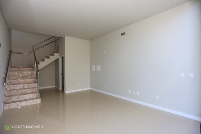 Imagem Sala Comercial à Venda, 104 m² em Centro - Torres Imagem Sala Comercial à Venda, 104 m² em Centro - Torres