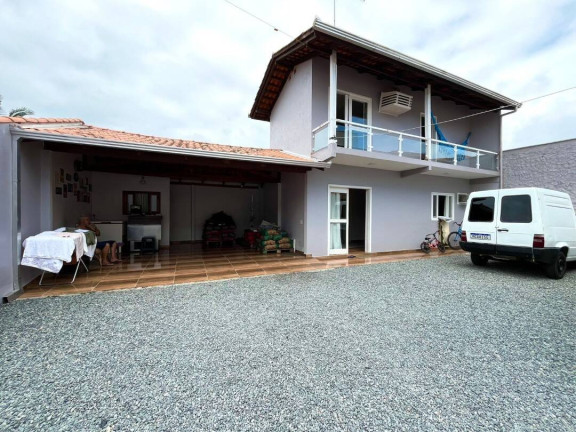 Imagem Casa com 3 Quartos à Venda, 167 m² em Costeira - Balneário Barra Do Sul Imagem Casa com 3 Quartos à Venda, 167 m² em Costeira - Balneário Barra Do Sul