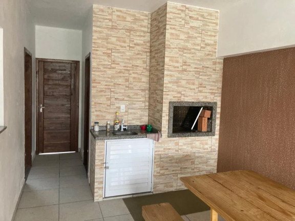 Imagem Casa com 4 Quartos à Venda, 135 m² em Itacolomí - Balneário Piçarras