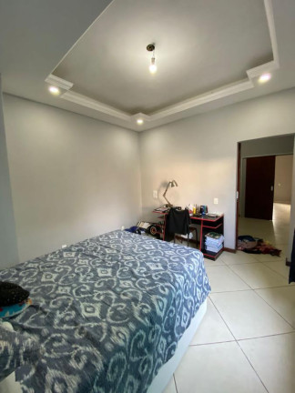 Imagem Casa com 4 Quartos à Venda, 180 m² em Centro (manilha) - Itaboraí Imagem Casa com 4 Quartos à Venda, 180 m² em Centro (manilha) - Itaboraí