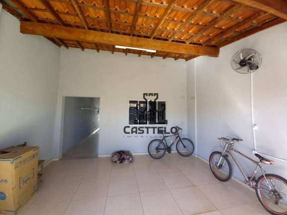 Casa com 3 Quartos à Venda, 137 m² em Santa Joana - Londrina