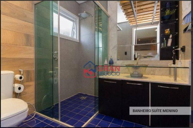 Imagem Sobrado com 4 Quartos à Venda, 345 m² em Butiatuvinha - Curitiba Imagem Sobrado com 4 Quartos à Venda, 345 m² em Butiatuvinha - Curitiba
