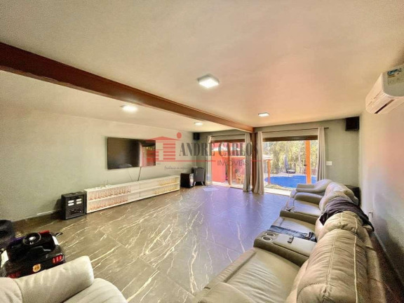 Imagem Casa de Condomínio com 4 Quartos à Venda, 1.400 m² em Chácara Dos Lagos - Carapicuíba Imagem Casa de Condomínio com 4 Quartos à Venda, 1.400 m² em Chácara Dos Lagos - Carapicuíba