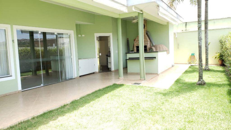Imagem Casa com 4 Quartos à Venda, 360 m² em Jacareí Imagem Casa com 4 Quartos à Venda, 360 m² em Jacareí