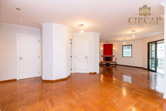 Foto do imóvel Apartamento com 3 Quartos à Venda, 205 m² em Vila Olímpia - São Paulo