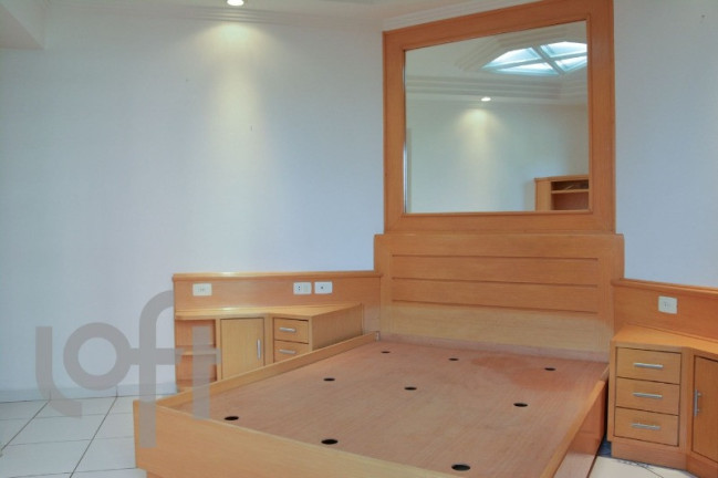 Imagem Imóvel com 3 Quartos à Venda, 196 m² em Vila Santo Estéfano - São Paulo