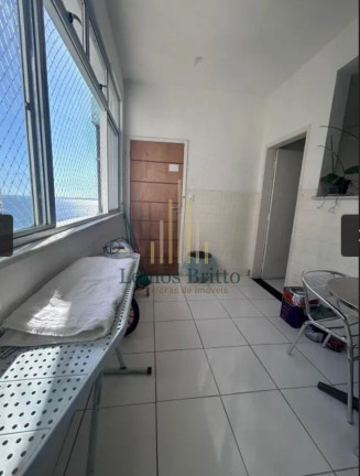 Imagem Imóvel com 3 Quartos à Venda, 250 m² em Vitória - Salvador Imagem Imóvel com 3 Quartos à Venda, 250 m² em Vitória - Salvador