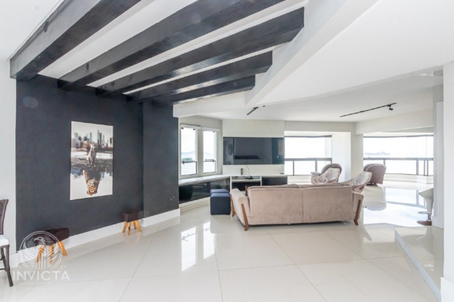 Imagem Cobertura com 5 Quartos à Venda, 623 m² em Centro - Balneário Camboriú