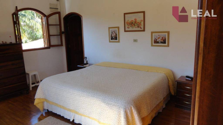 Imagem Chácara com 5 Quartos à Venda, 800 m² em Coutinhos - Pouso Alegre Imagem Chácara com 5 Quartos à Venda, 800 m² em Coutinhos - Pouso Alegre
