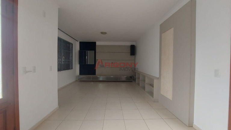 Imagem Sobrado com 4 Quartos para Alugar, 282 m² em Centro - Santa Maria Imagem Sobrado com 4 Quartos para Alugar, 282 m² em Centro - Santa Maria
